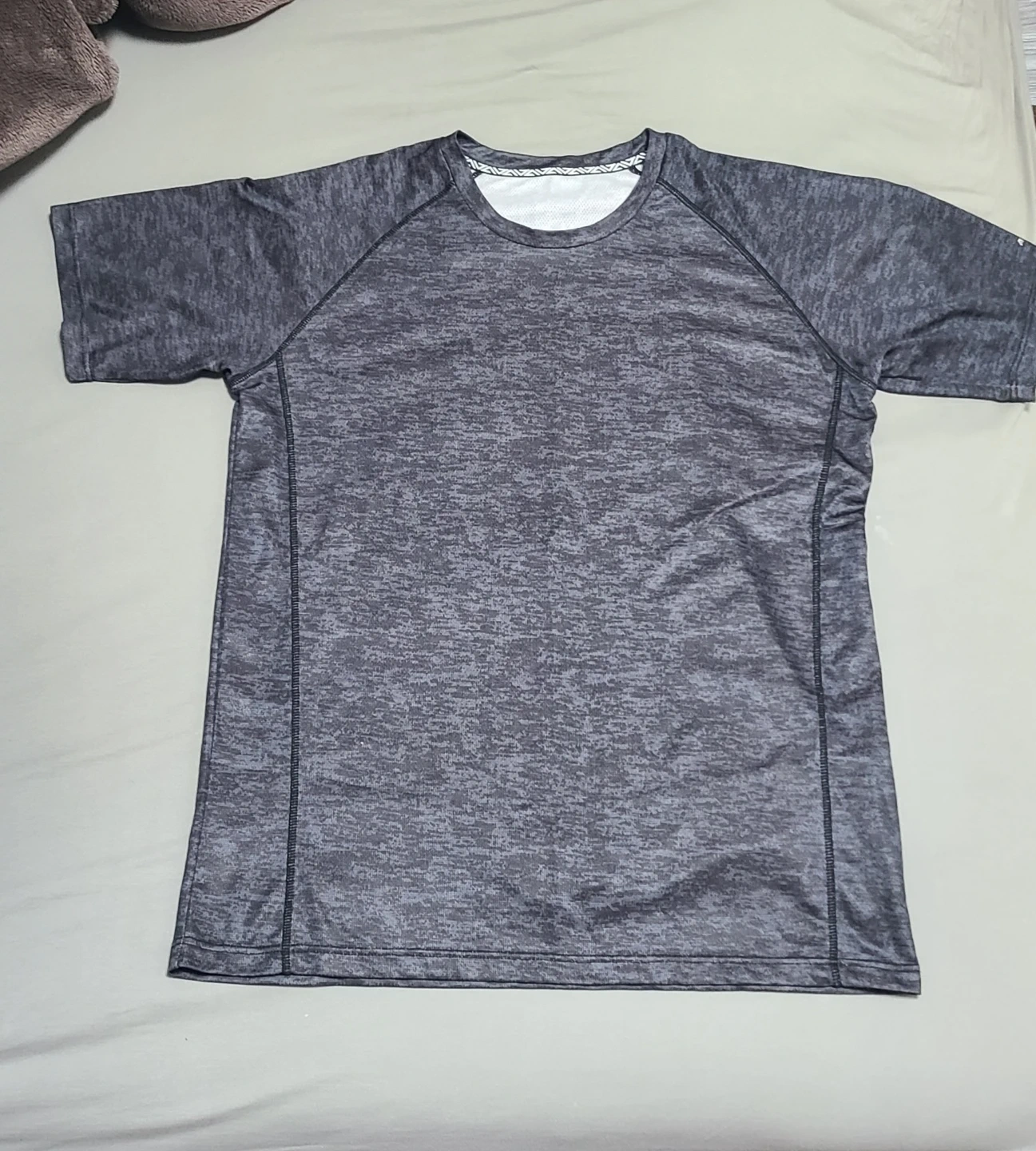 アクティブギア スポーツウェア Tシャツの写真3枚目