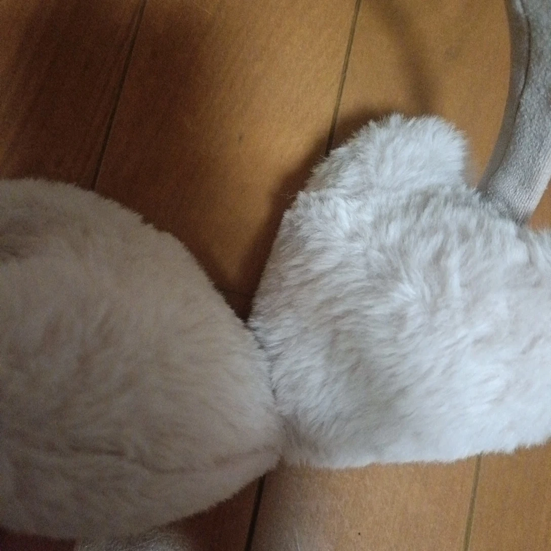 こどもサイズ ふわふわ イヤーマフ ピンクの写真2枚目