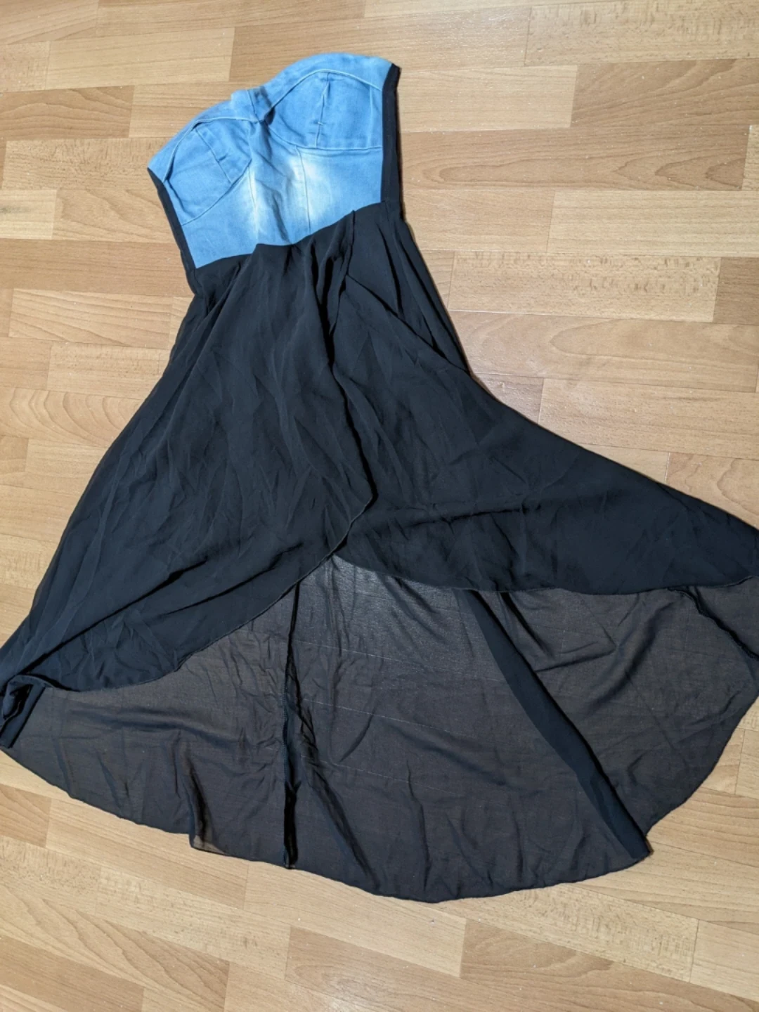美品‎‎𖤐 ̖́-‬デニム×ブラック シフォンベアトップワンピースの写真3枚目