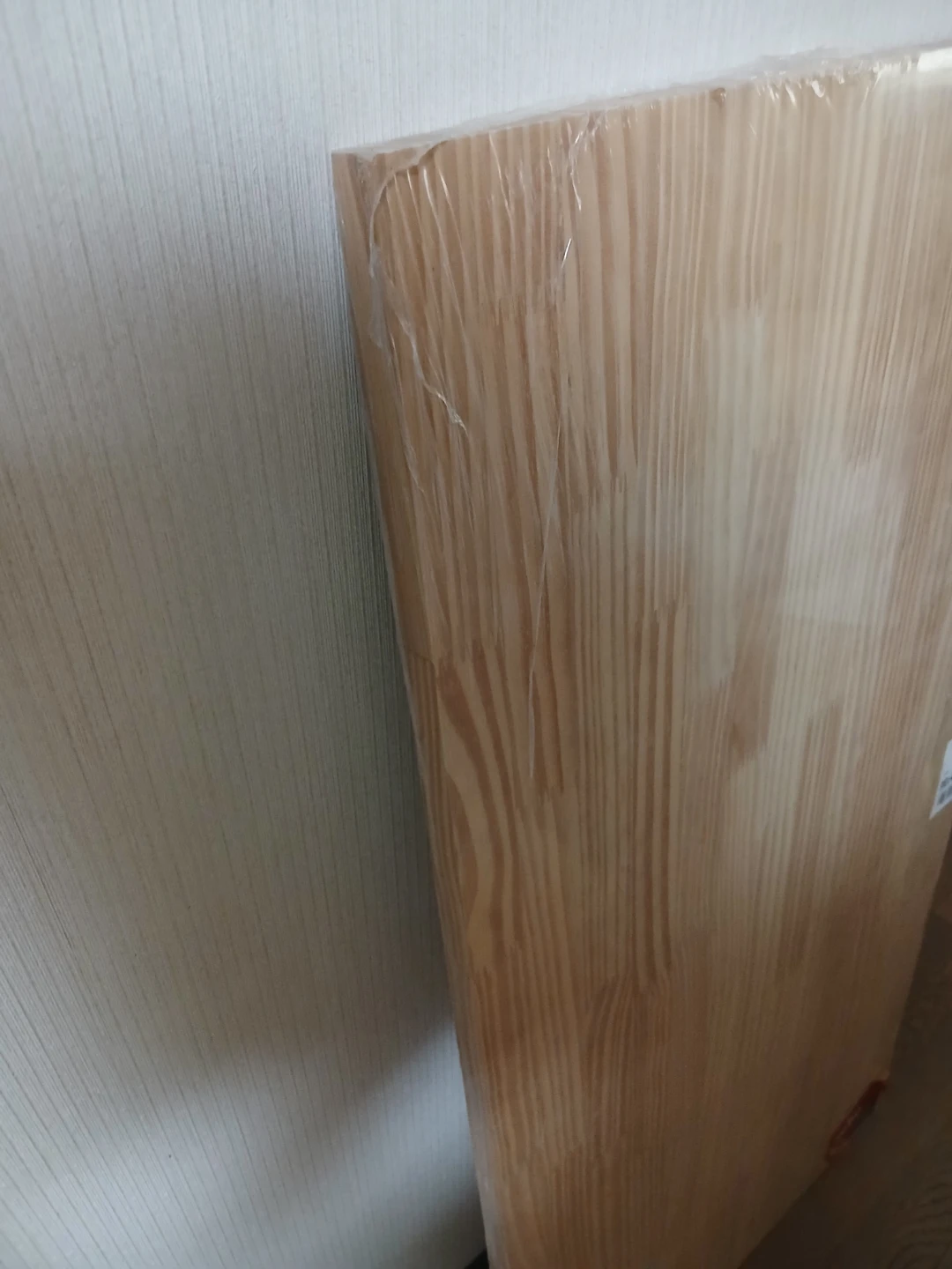 ラジアタパイン 集成材 910×450×18mmの写真3枚目