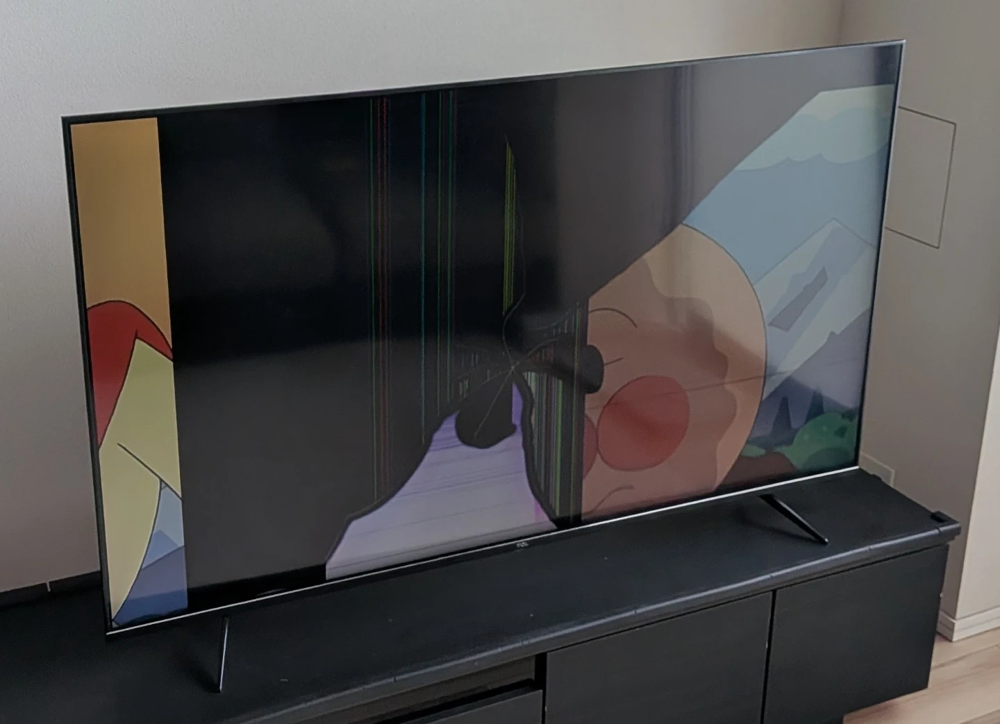 【ジャンク品】TCL 55インチ液晶テレビ 55K600の写真2枚目
