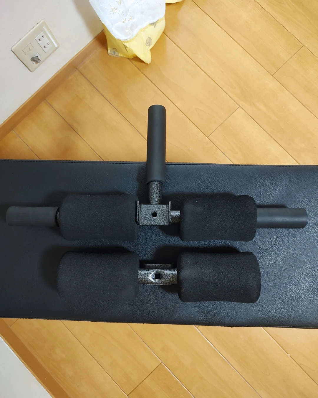 【無料】筋トレ用フラットベンチ/固定ピン3本欠品・現状渡しの写真2枚目