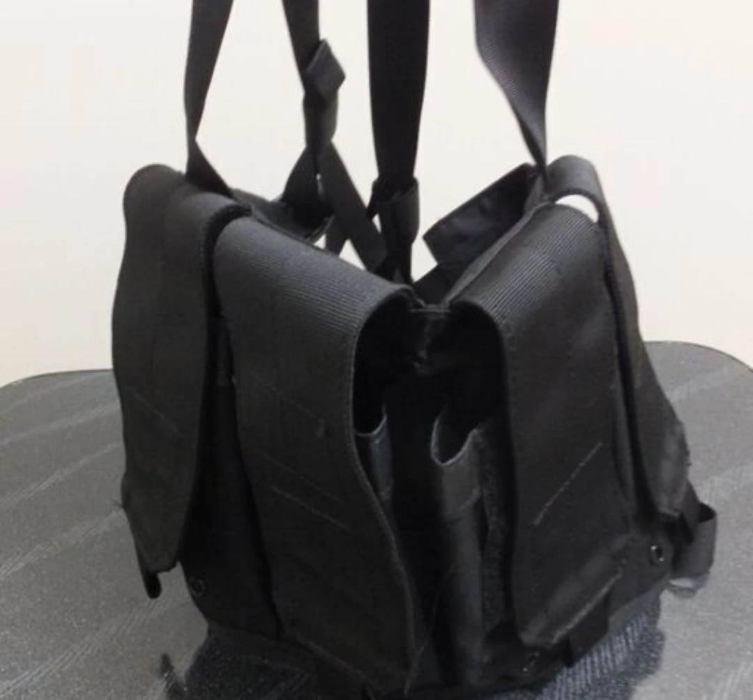 タクティカルチェストハンガー　チョッキ