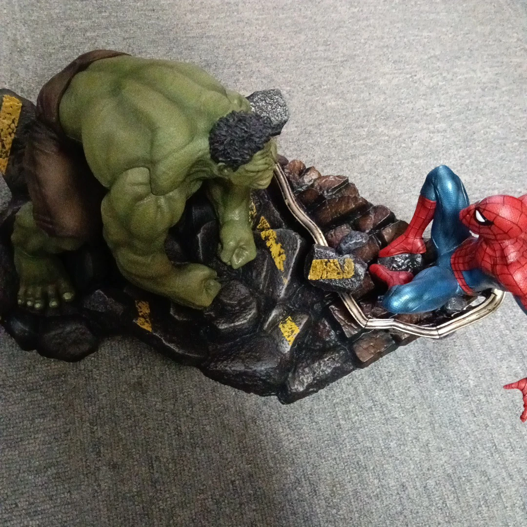 マーベル ハルク スパイダーマン フィギュア