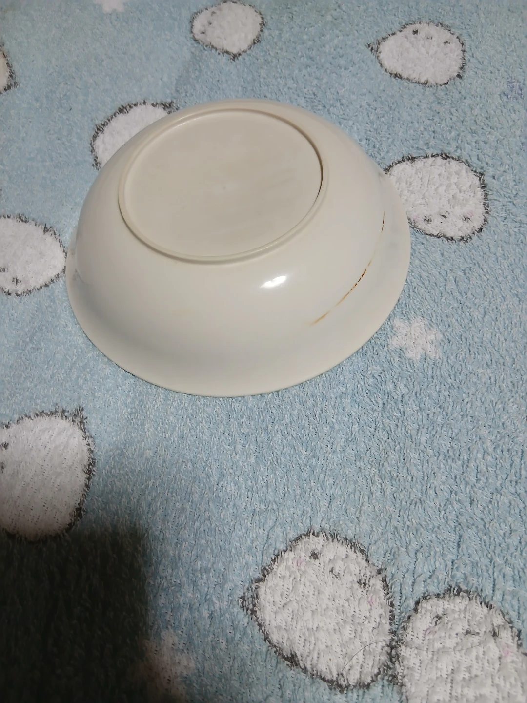 白いボウル 陶器製の写真2枚目