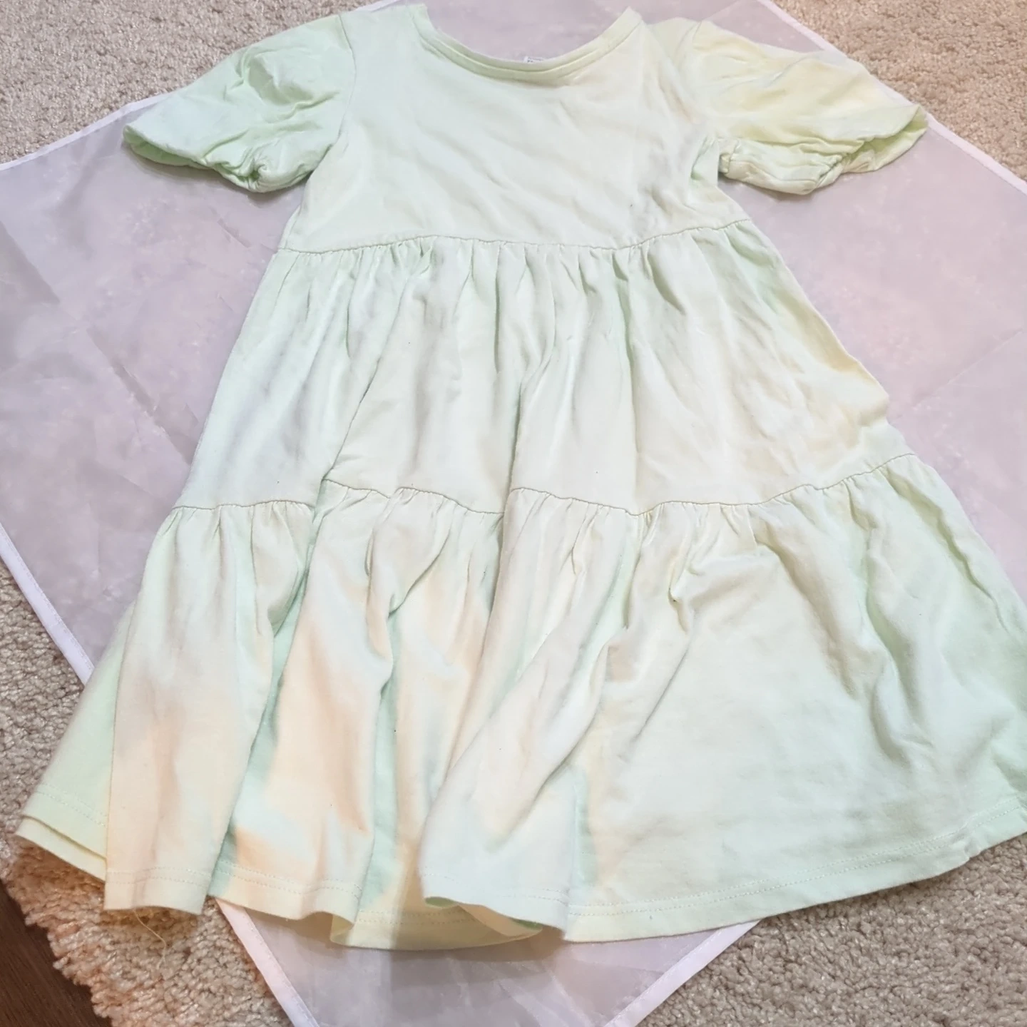 ザラ キッズ ワンピース 122cm パステルグリーンの写真4枚目