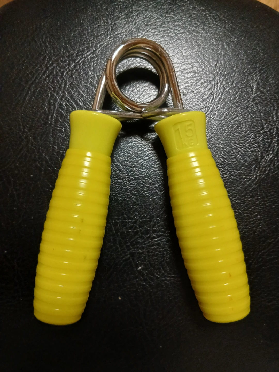 ハンドグリップ 15kg イエロー トレーニングの写真2枚目