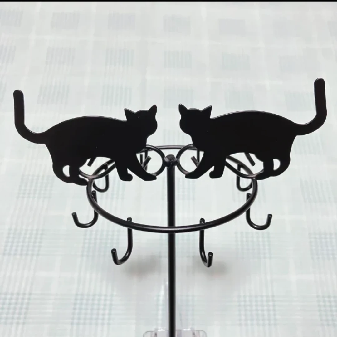 黒猫🐈⬛😺デザイン アクセサリースタンドの写真2枚目