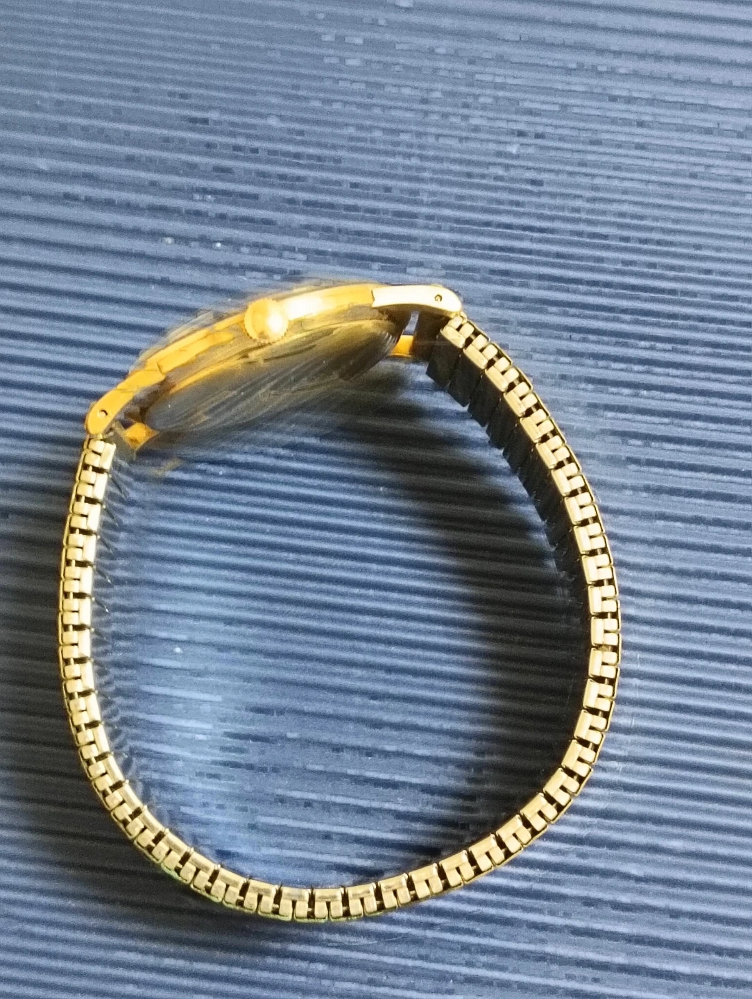 稀少品。SEIKO マーベル K14orK18 手巻き式 21石 腕時計の写真9枚目