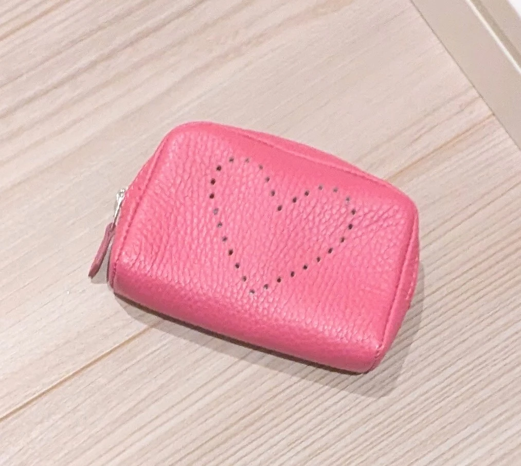 ◇ 新品 ハートパンチング  ポーチ  ピンク