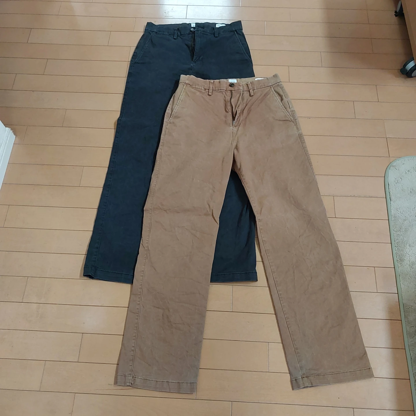 ギャップ エッセンシャルカーキパンツ 2点セット 28×30