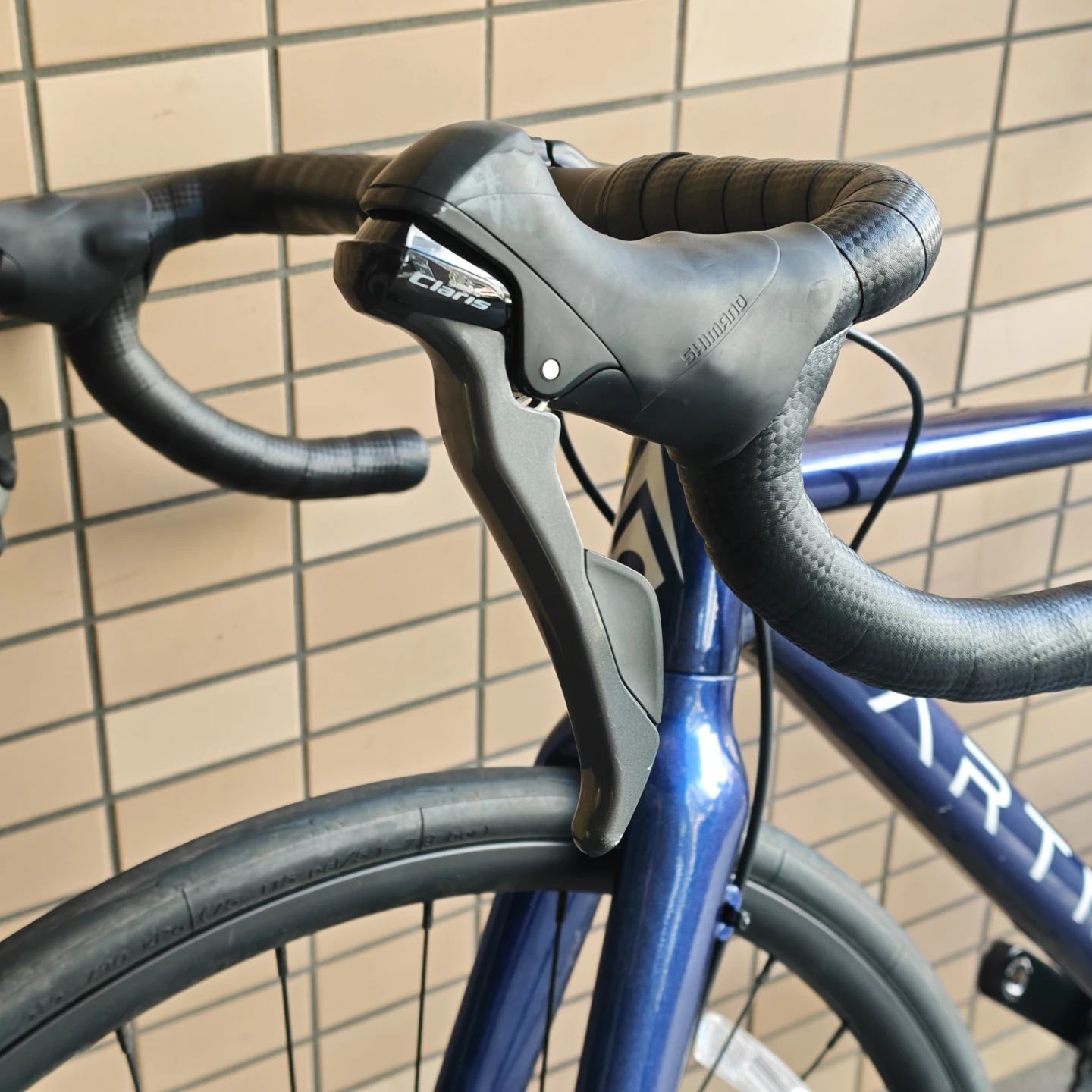 ARTMA RYLAS ロードバイク 完成車の写真8枚目