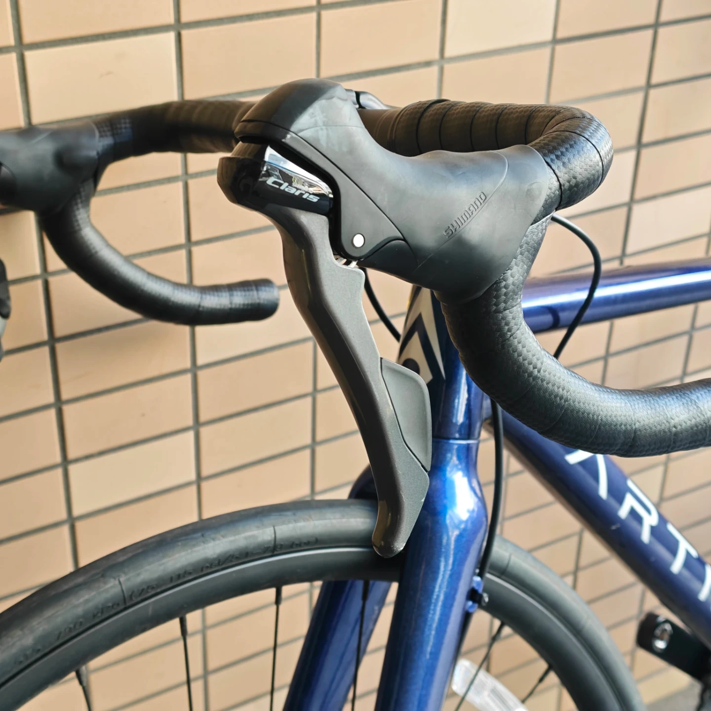ARTMA RYLAS ロードバイク 完成車の写真8枚目