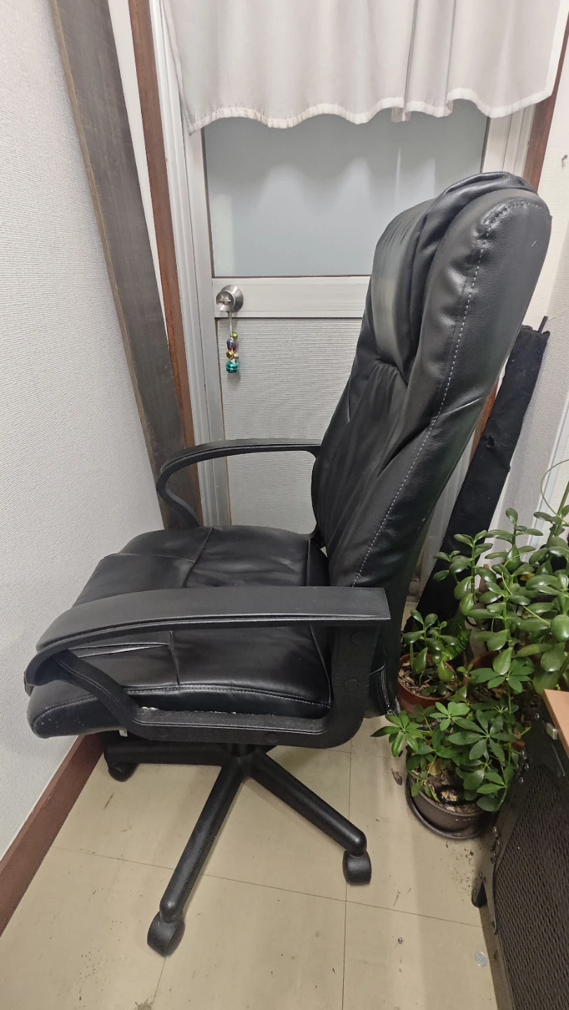 オフィスチェア ブラック