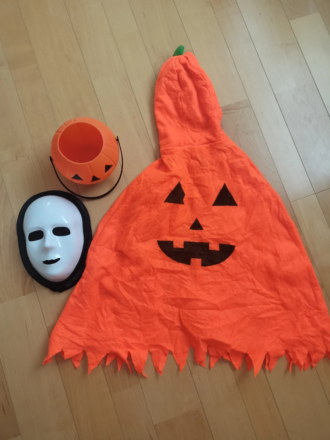 ハロウィン仮装セット マント 仮面 バケツ