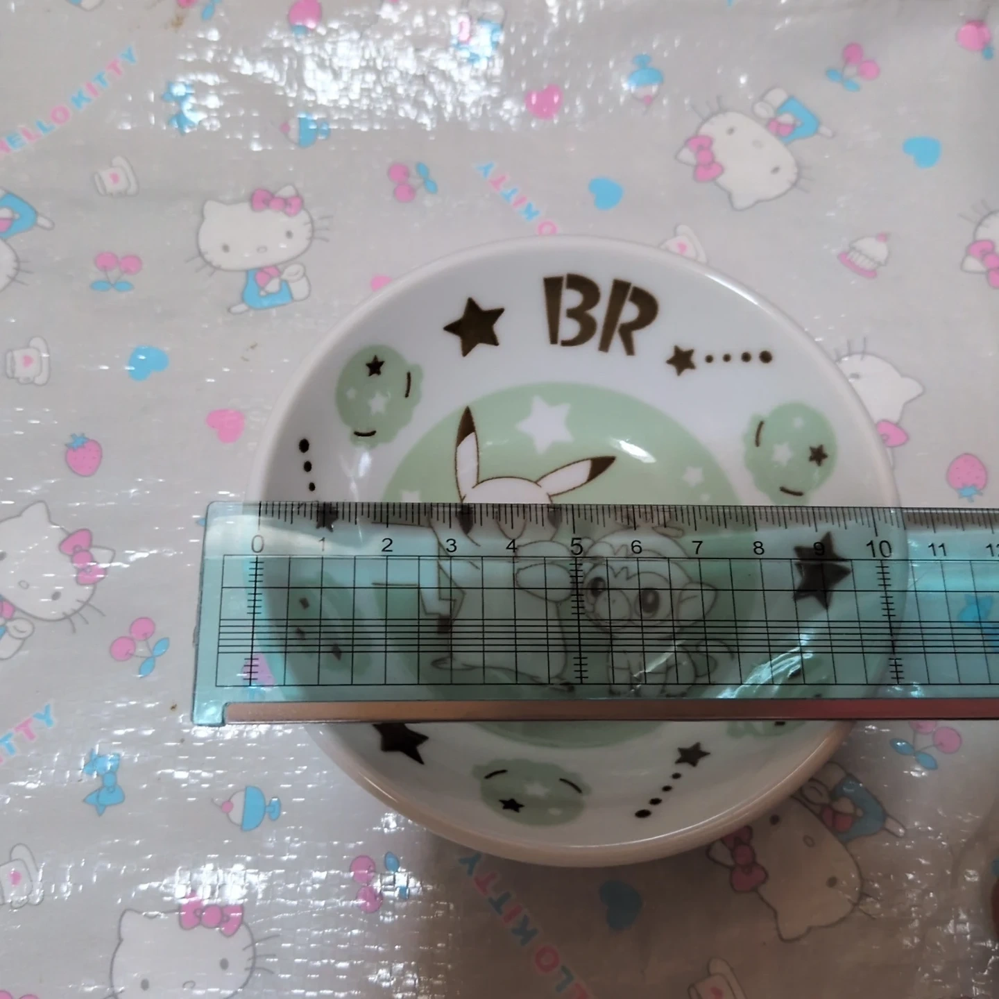 ポケモンお皿の写真2枚目