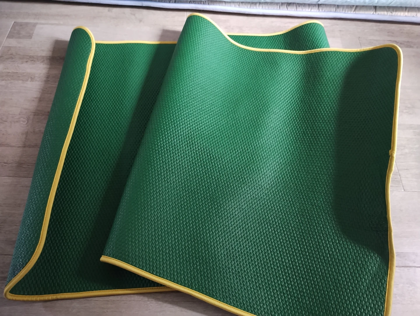 ステッパーマット プレイマット グリーン 約60×170cm