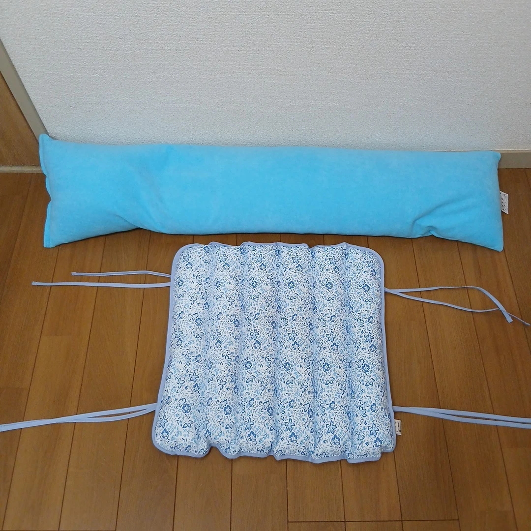 褥瘡防止用ビーズパッド 8型多目的用・抱き枕 2点セット　介護