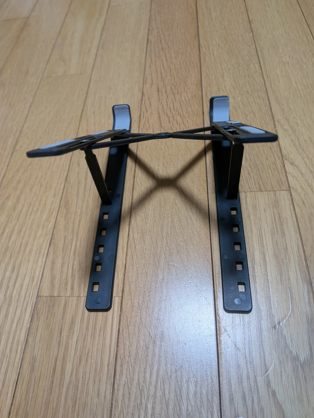 折りたたみ式 ノートPCスタンド 角度調整可能 未使用品 ブラックの写真2枚目