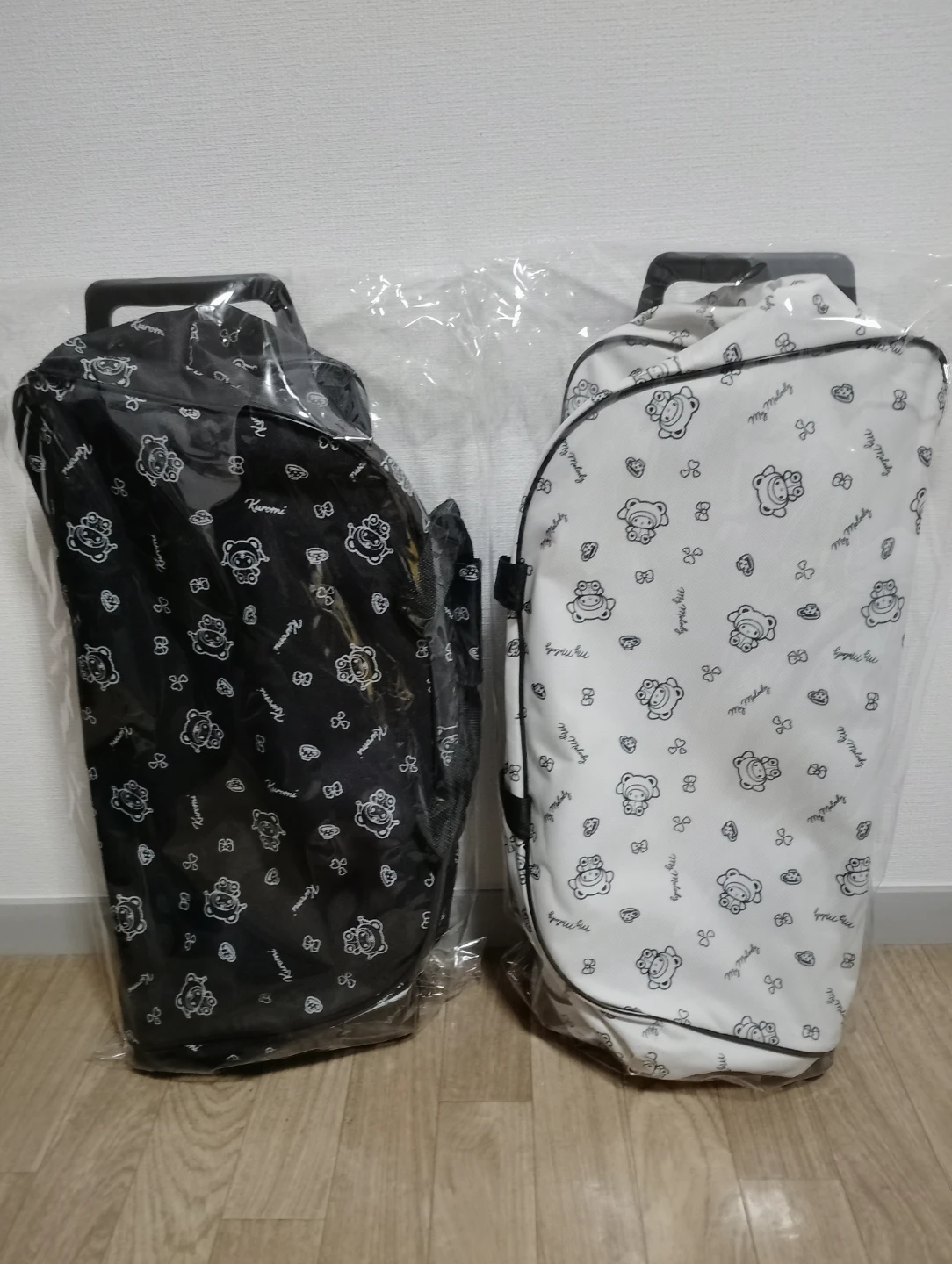 【新品】マイメロディ クロミ 大人っぽバッグ型キャリーケース 全2種セットの写真2枚目