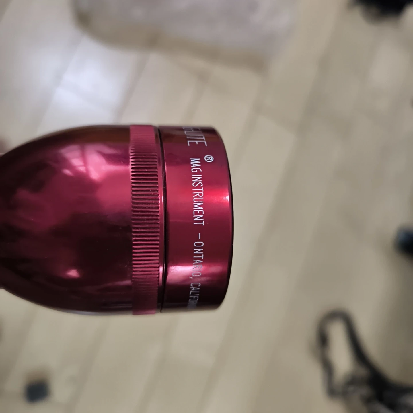 マグライト 懐中電灯 レッド 長さ31センチの写真6枚目