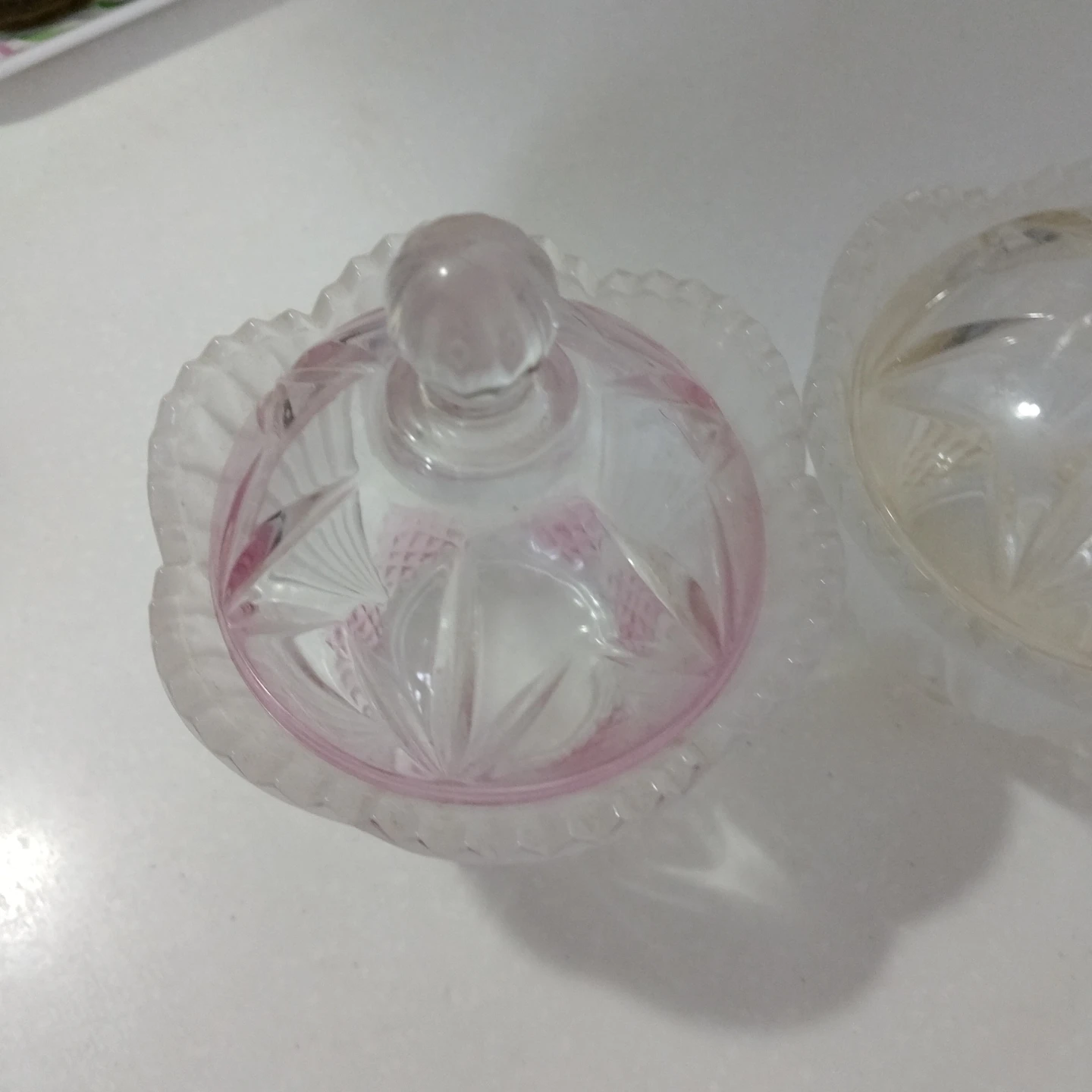 ガラス製 キャンディポット 2個セット 蓋付きの写真3枚目