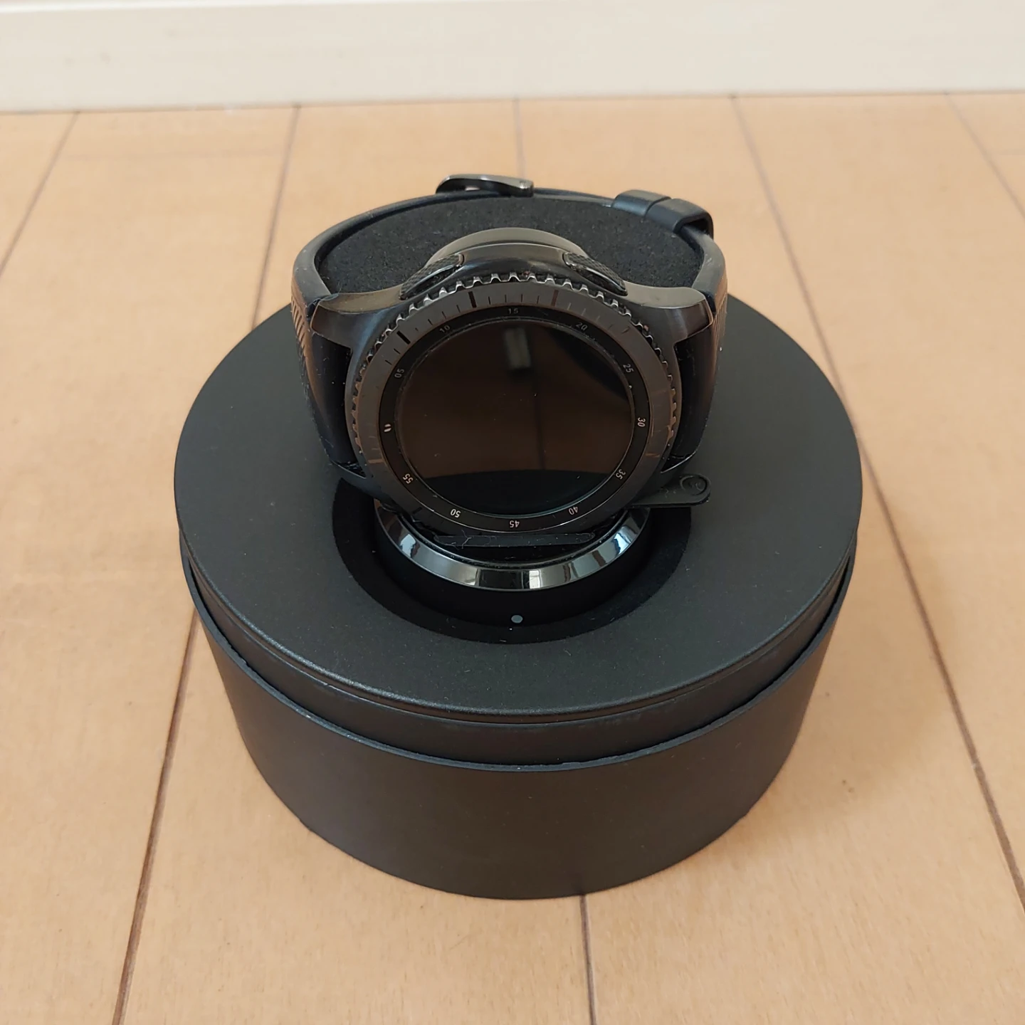 サムスン Galaxy Gear S3 frontierの写真2枚目