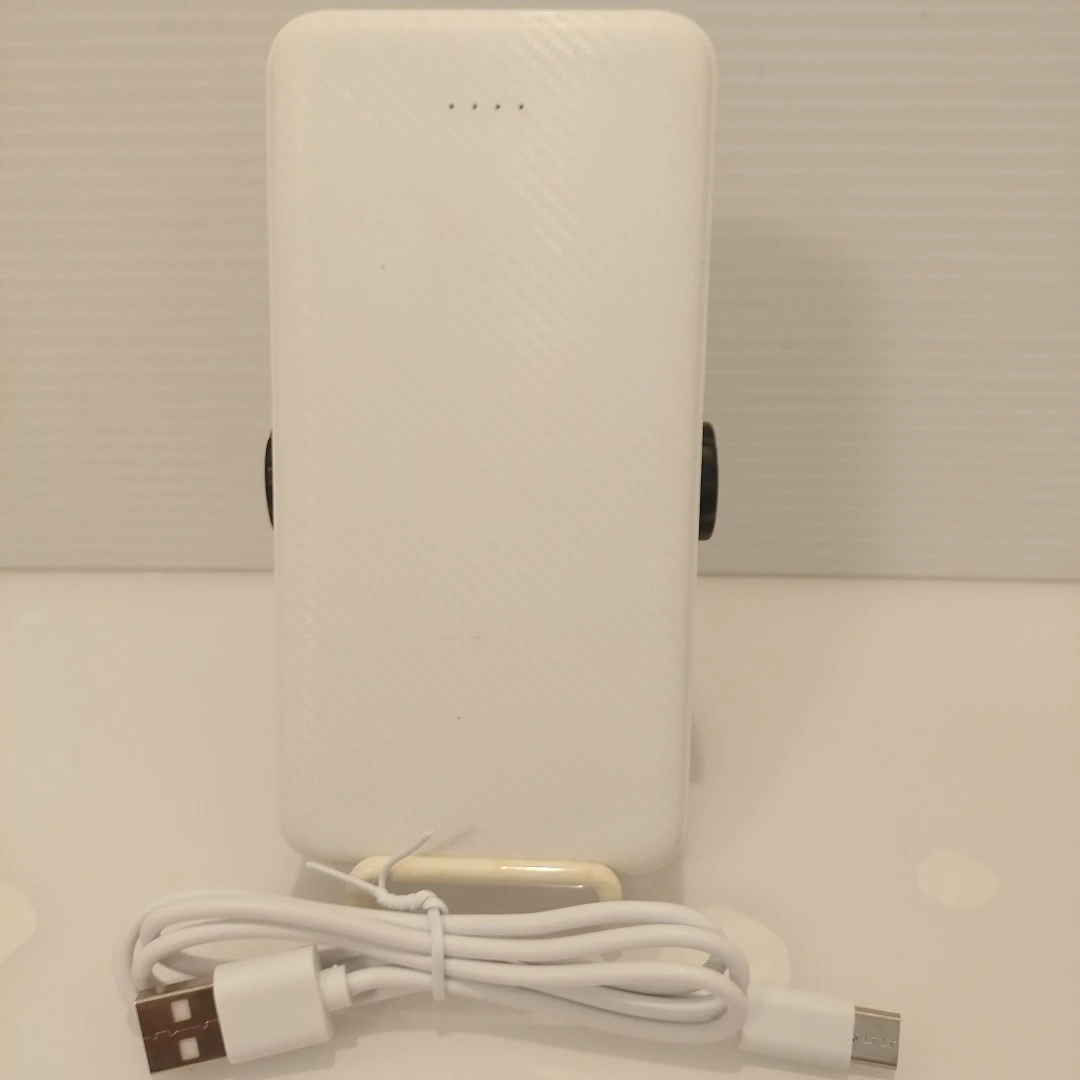 モバイルバッテリー 12000mAh 白 J32の写真3枚目