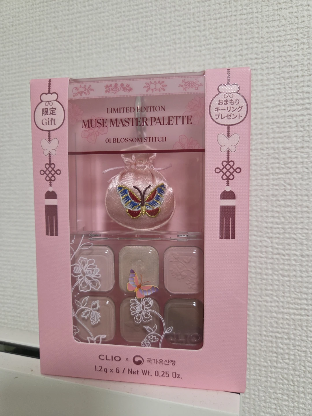 クリオ ミューズマスターパレット 01 ブロッサムステッチ