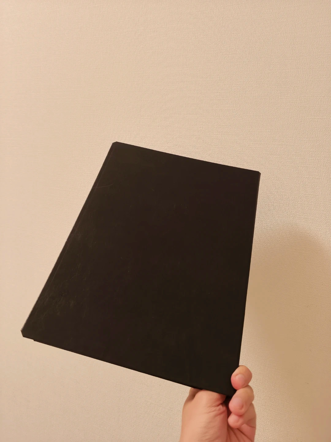 シンプル バインダー ファイル 黒 2リングの写真2枚目