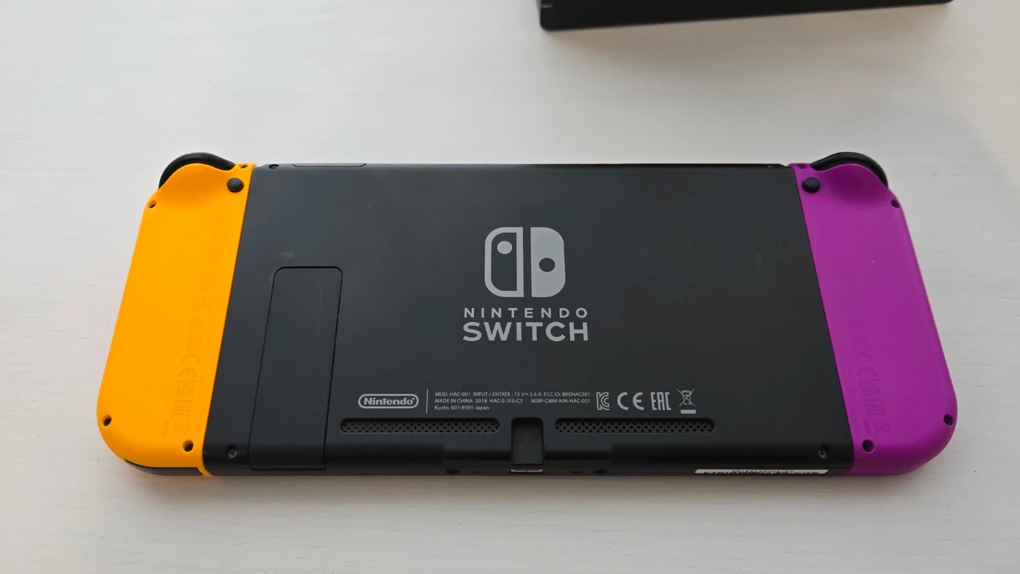 ニンテンドースイッチ 本体セット(箱なし)の写真3枚目