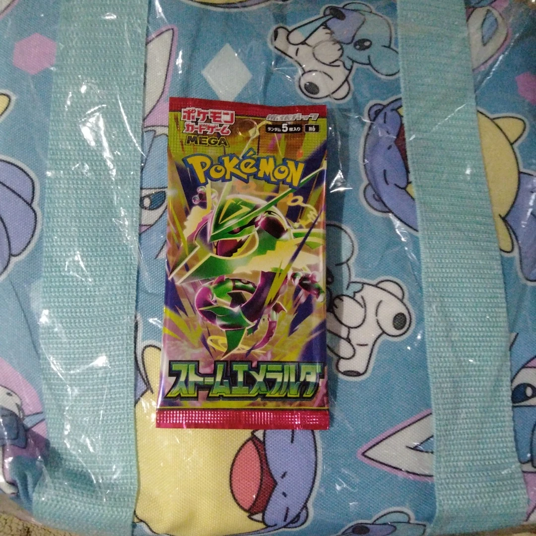 ポケモン トートバッグ 水色　ストームエメラルダカード1パック付きの写真2枚目