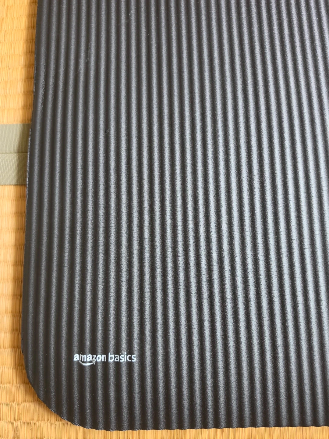 Amazonベーシック ヨガマット 厚さ1.2cmの写真2枚目