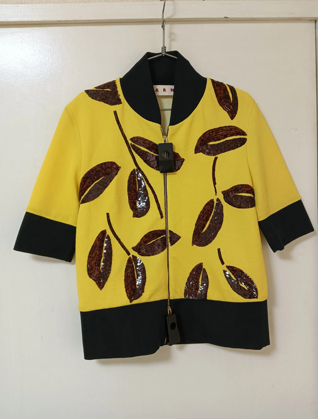 未使用品。MARNI マルニ スパンコールリーフモチーフ ジップアップ カーディガン ブルゾン