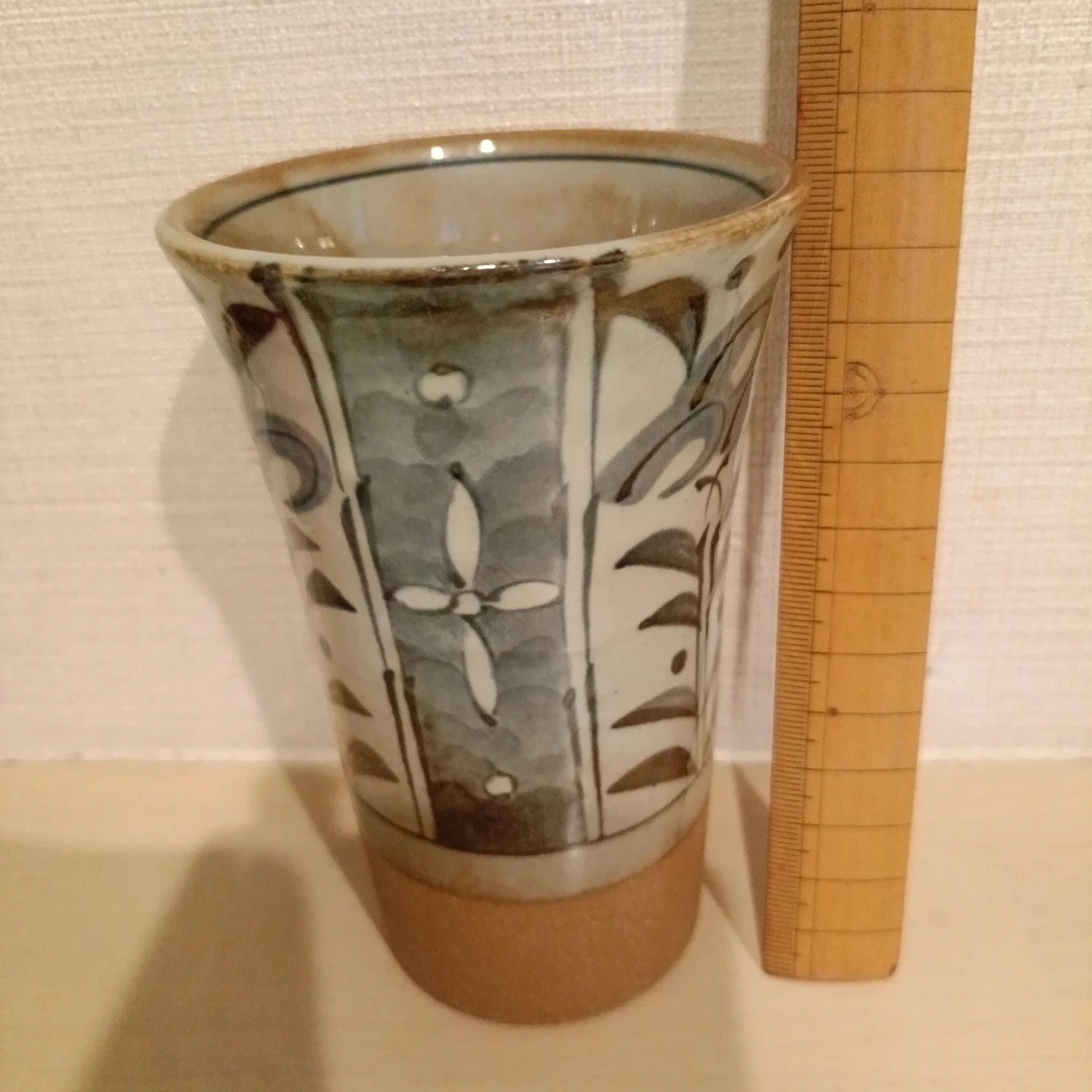 和風ビアグラス 陶器 手描き模様の写真2枚目