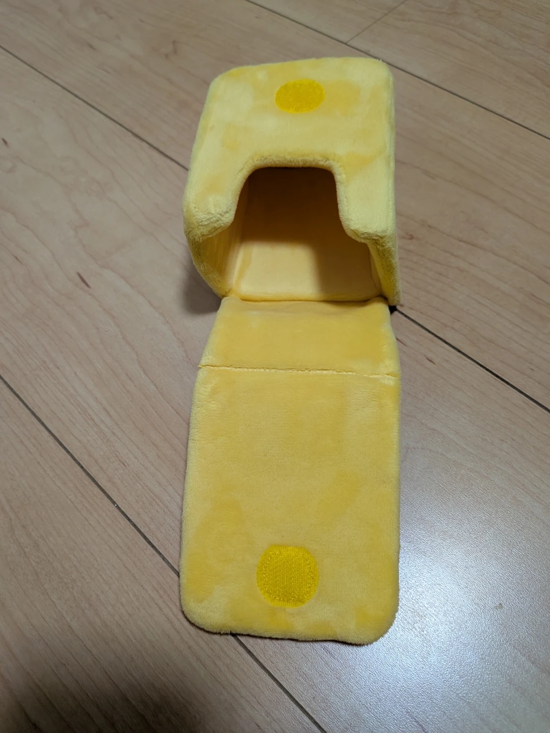 ポケモンカード ぬいぐるみデッキケース ピカチュウの写真2枚目