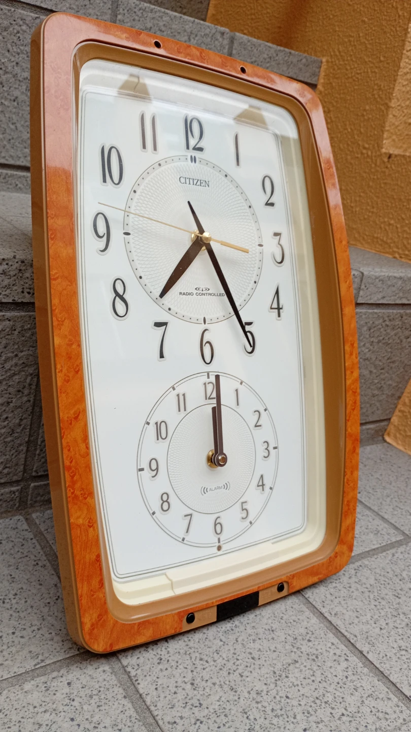 電波時計　動作確認済の写真2枚目