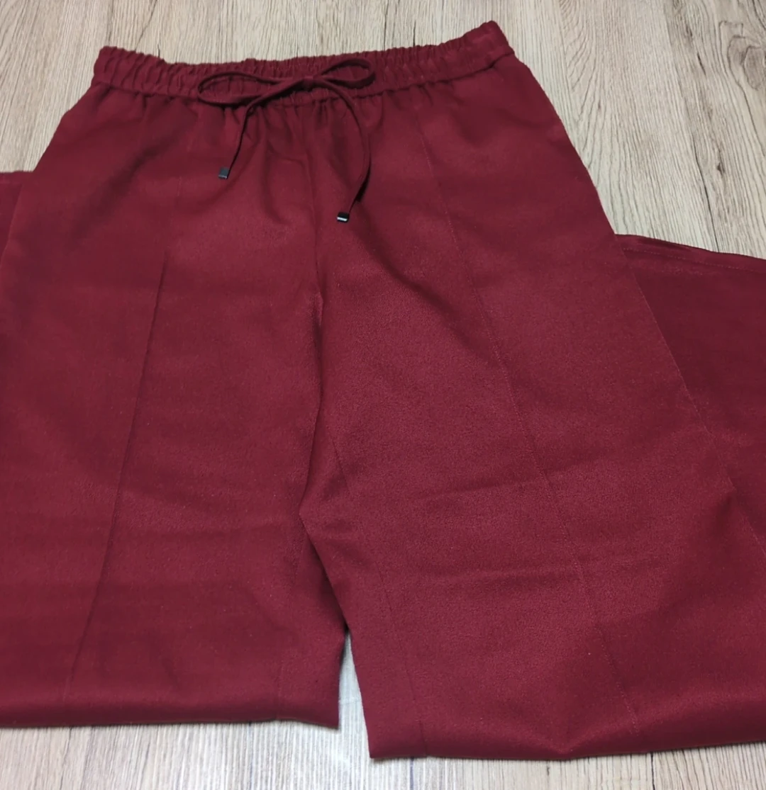 《本日お渡し可能‼️》ワインレッド センタープレスパンツ Mサイズ