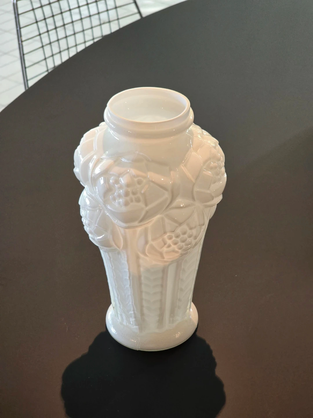 Murano Antique Vase ミルクガラス 花瓶 アンティークの写真4枚目