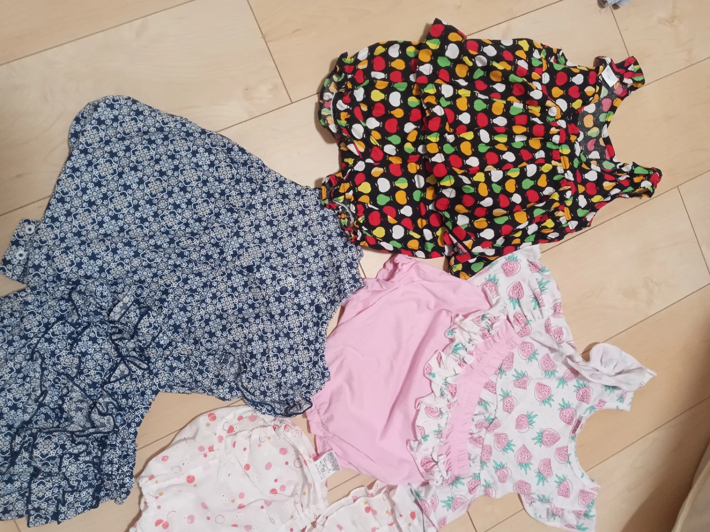 ベビー服 まとめ売り4点セットの写真3枚目