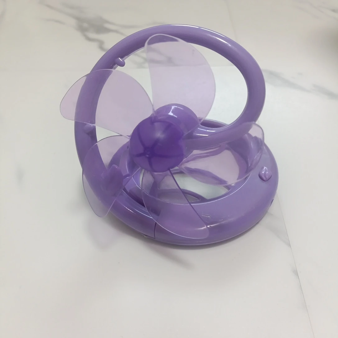 USB折りたたみ扇風機の写真5枚目