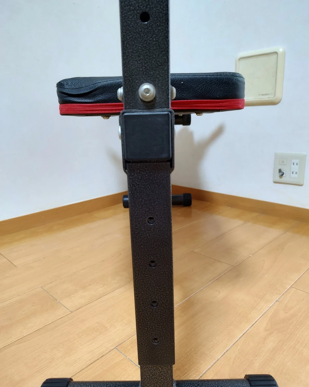 【無料】筋トレ用フラットベンチ／固定ピン3本欠品・現状渡しの写真6枚目