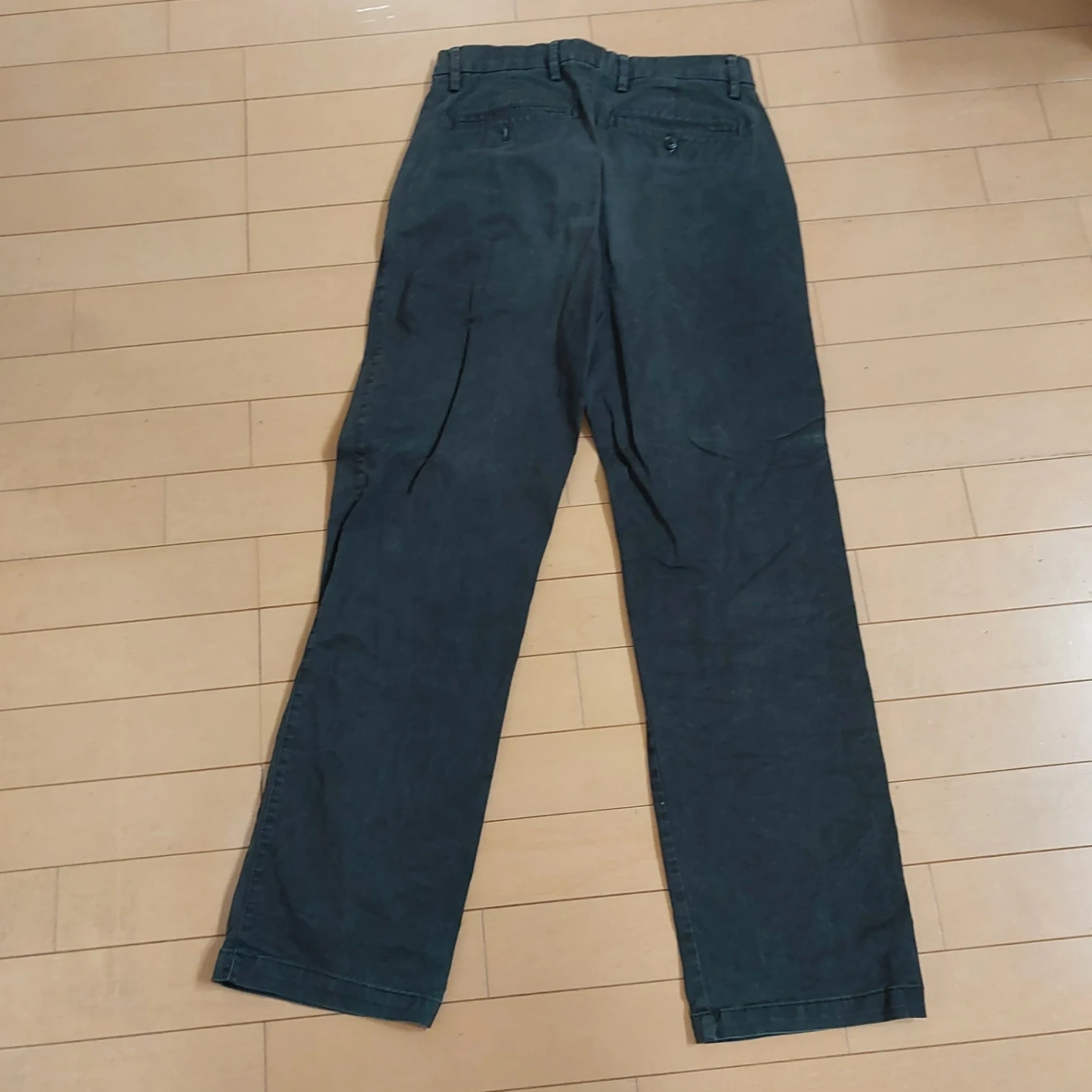 ギャップ エッセンシャルカーキパンツ 2点セット 28×30の写真3枚目