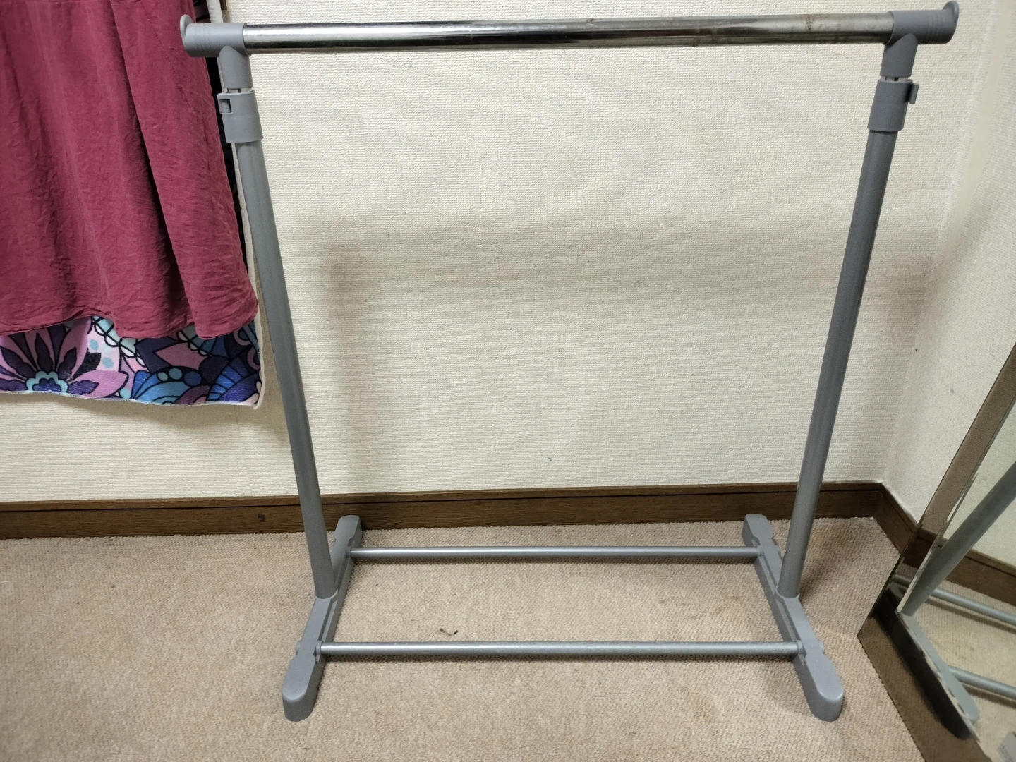 ハンガーラック 衣類収納