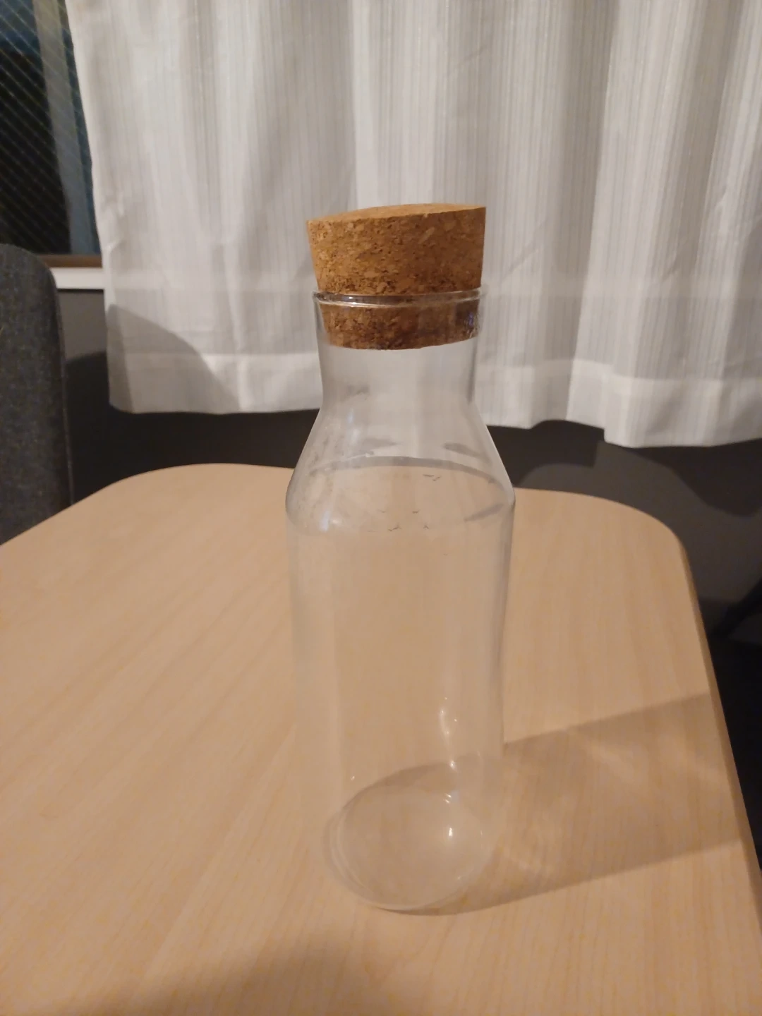 コルク栓付き ガラス瓶