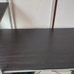 【無料】デスク・パソコンデスクの写真2枚目