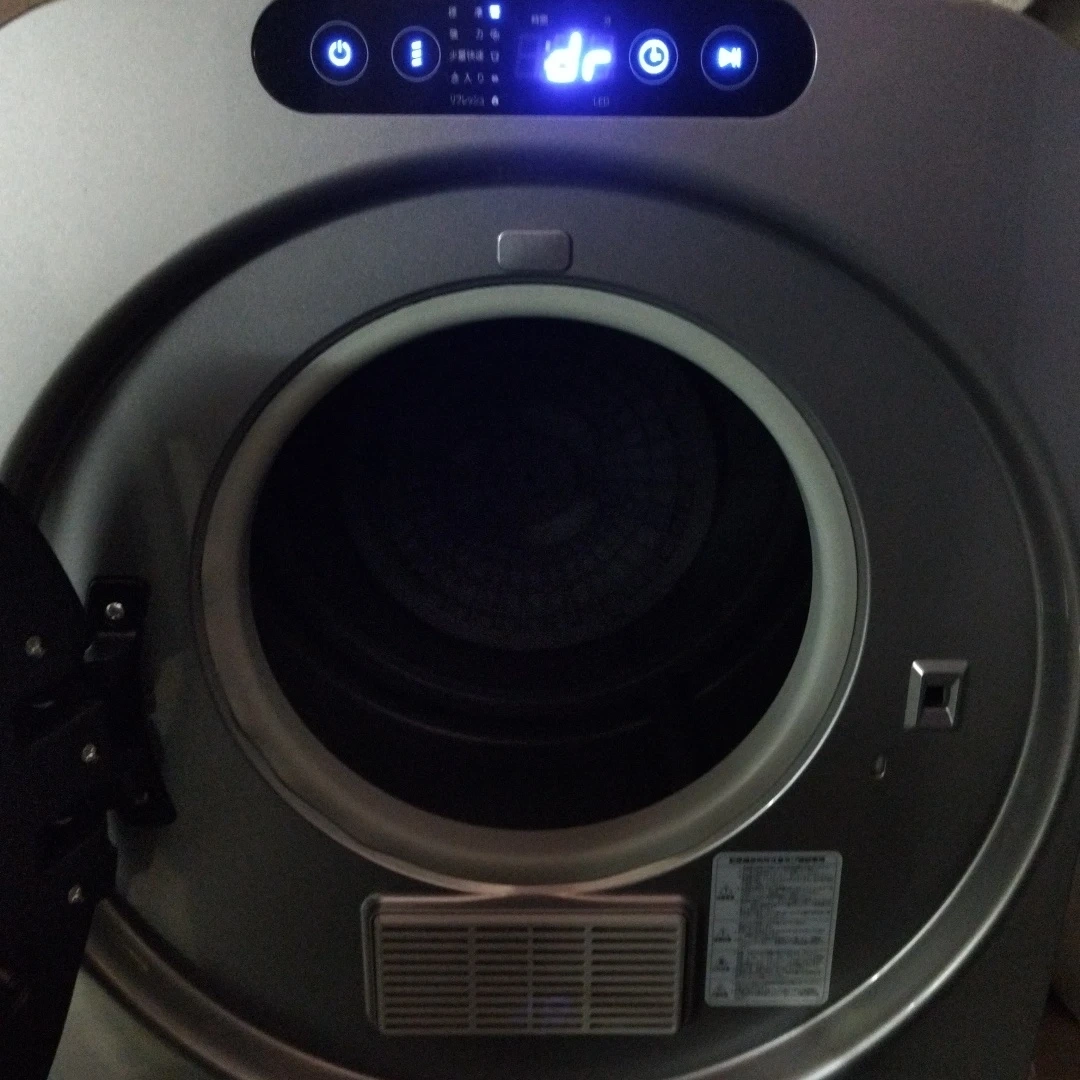 ドラム式電気衣類乾燥機 小型 コンパクトの写真2枚目