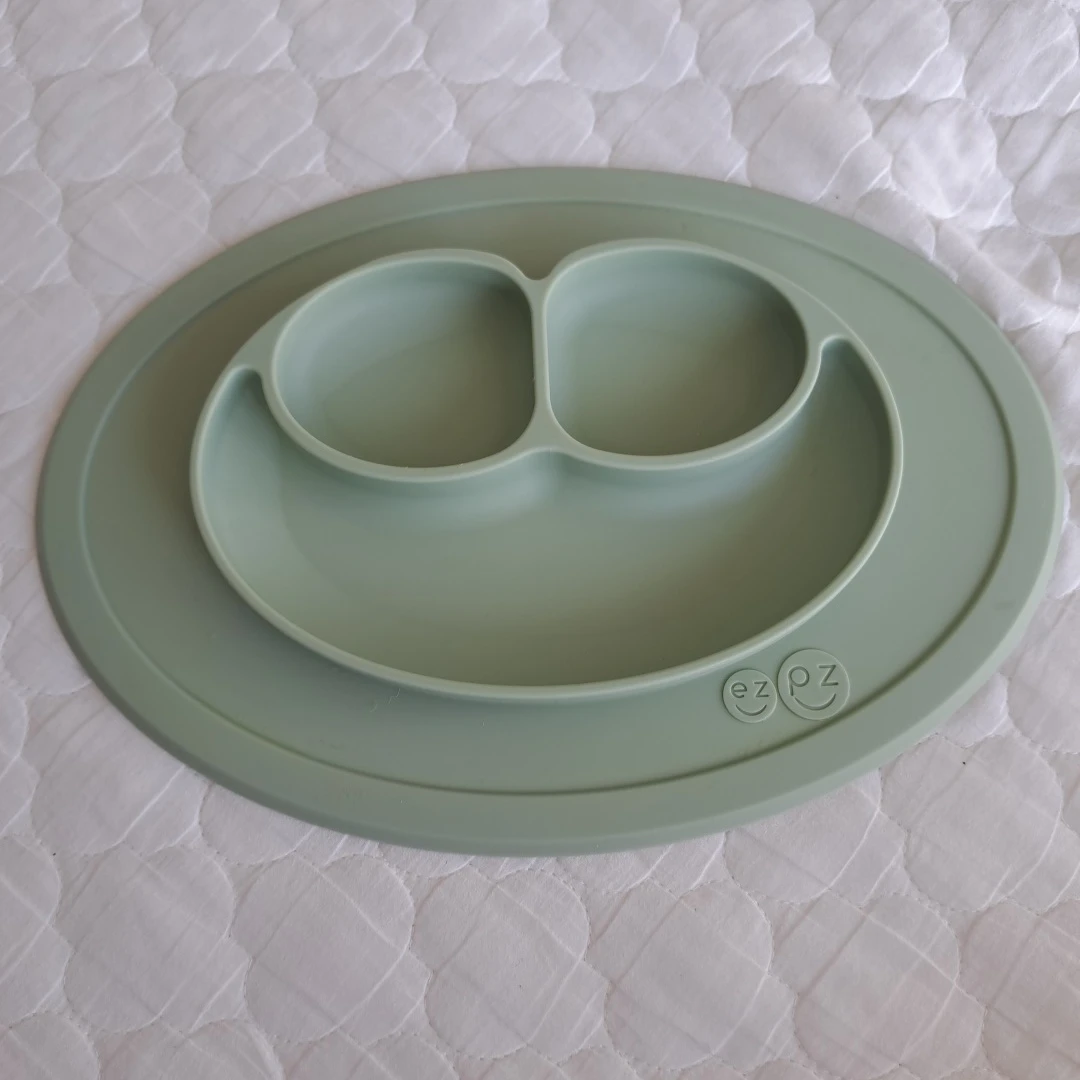 イージーピージー シリコン製ベビー食器 ミニマット