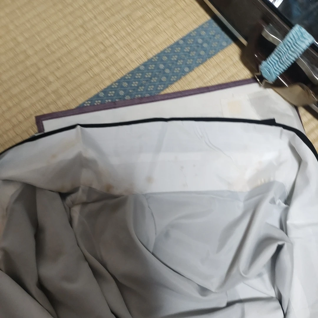 黒色 紋付 色無地 着物 未使用品の写真2枚目