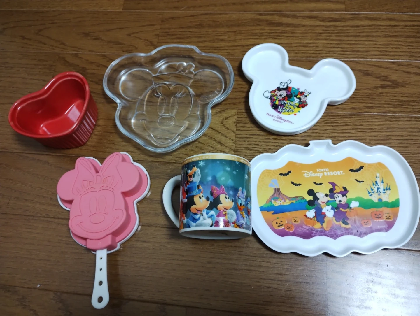 ディズニー ミッキー ミニー マグカップ プレート 型 まとめ売り